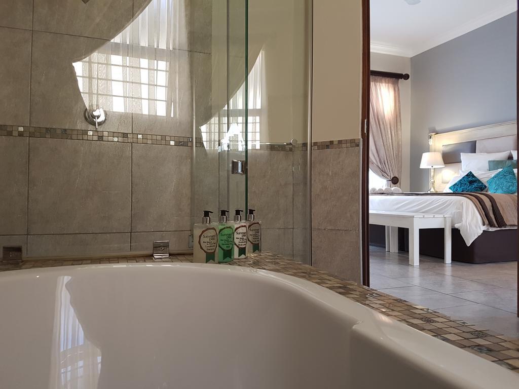 Summerset Place Country House Бела Бела Стая снимка