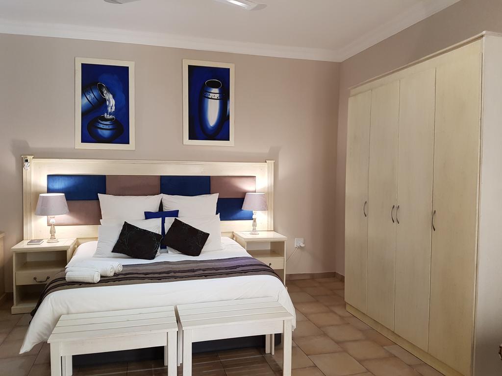 Summerset Place Country House Бела Бела Стая снимка